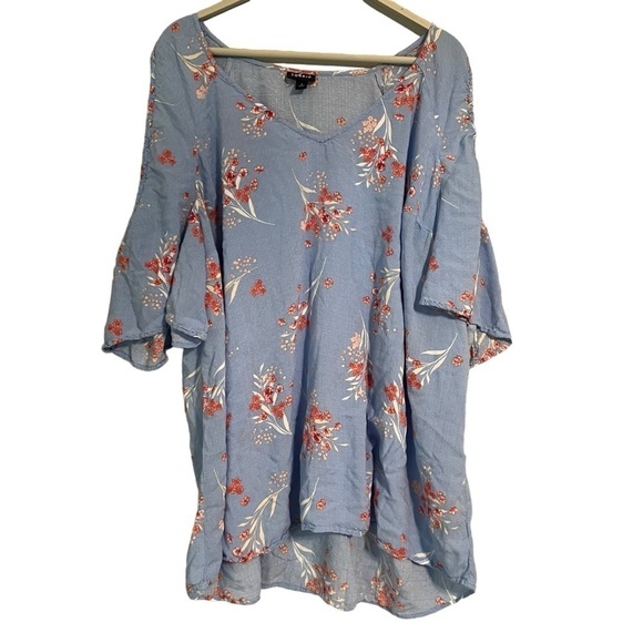 torrid Tops - Torrid floral blue blouse 3x